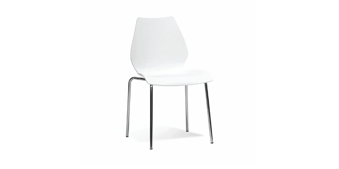 rental chair in dubi